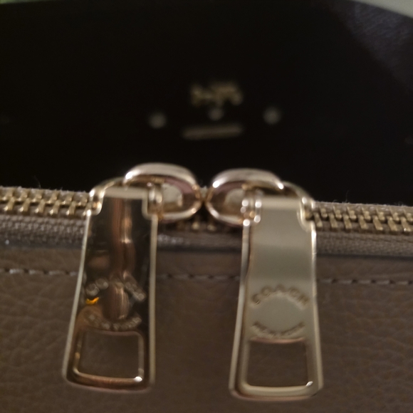 Coach Brown Leather Tote Bag - Picture 6 of 12